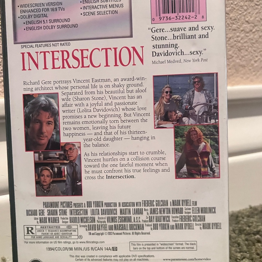 Intersection - Picture 2 of 3